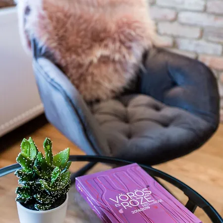 Lejlighed Luxurious Danubeside For 4