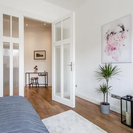 Lejlighed Luxurious Danubeside For 4 Budapest